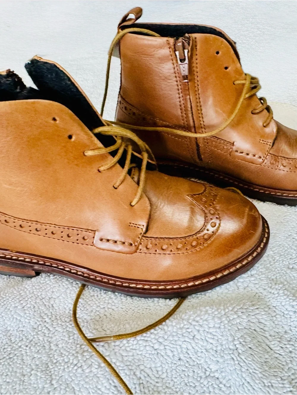 ZARA Men’s Tan Leather Chukka Boots with Side Zip